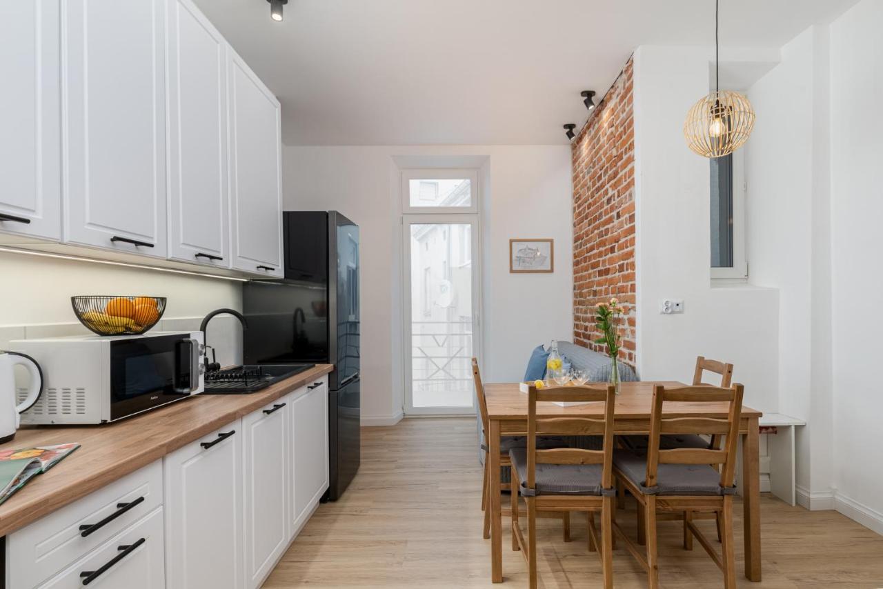 דירות קרקוב Charming Aparments In Perfect Location מראה חיצוני תמונה