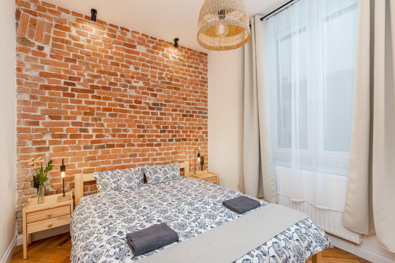 דירות קרקוב Charming Aparments In Perfect Location מראה חיצוני תמונה